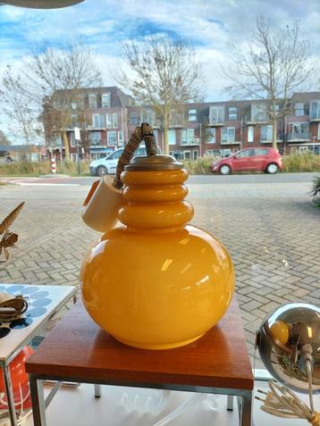 Vintage Gele Glazen Hanglamp space age  beschikbaar voor biedingen