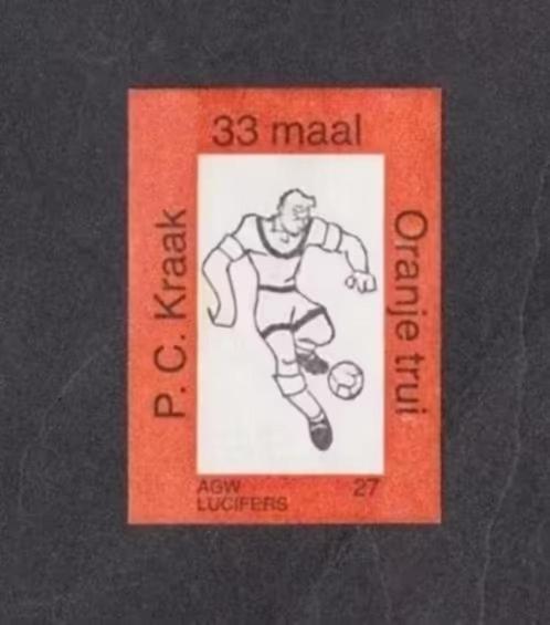 Lucifermerk Piet Kraak Voetbal Den Haag Elinkwijk Oranje., Verzamelen, Overige Verzamelen, Zo goed als nieuw, Ophalen of Verzenden