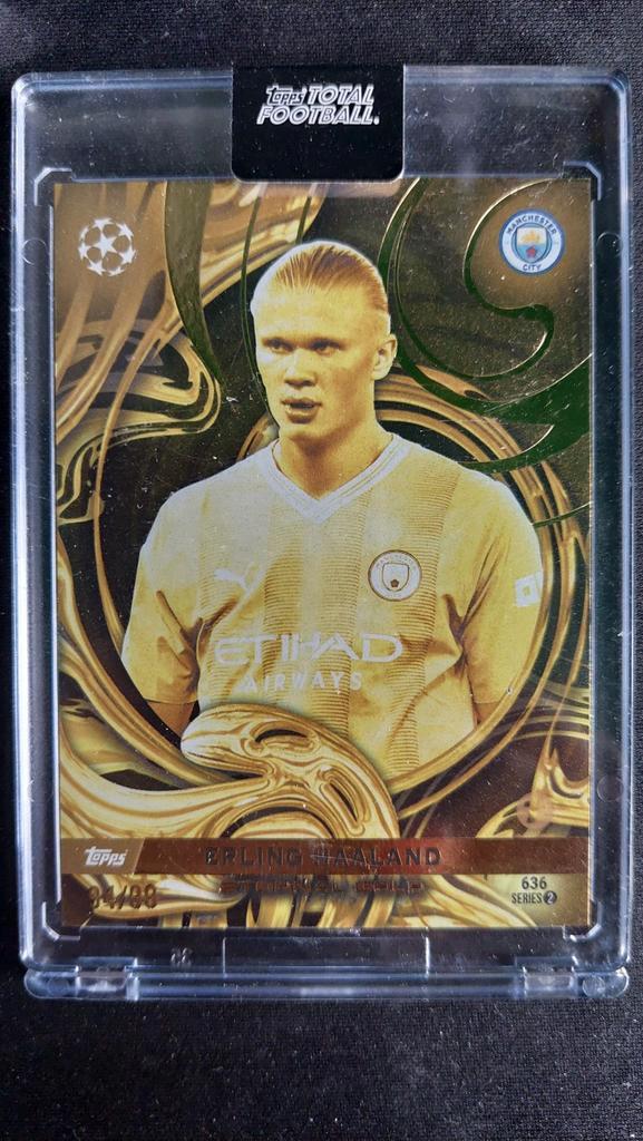 Erling Haaland Eternal Gold 94/99 Topps Total Football, Verzamelen, Sportartikelen en Voetbal, Zo goed als nieuw, Spelerskaart