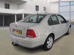 Volkswagen Bora 2.3 V5 Highline/AUTOMAAT/LAAG KM, Auto's, Volkswagen, Stof, Gebruikt, Bora, 150 pk