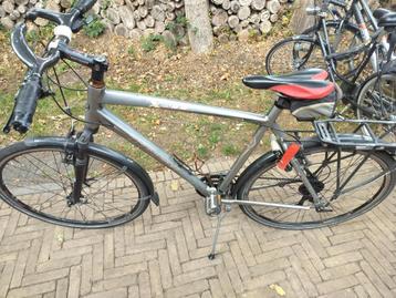 Trek x 600 beschikbaar voor biedingen