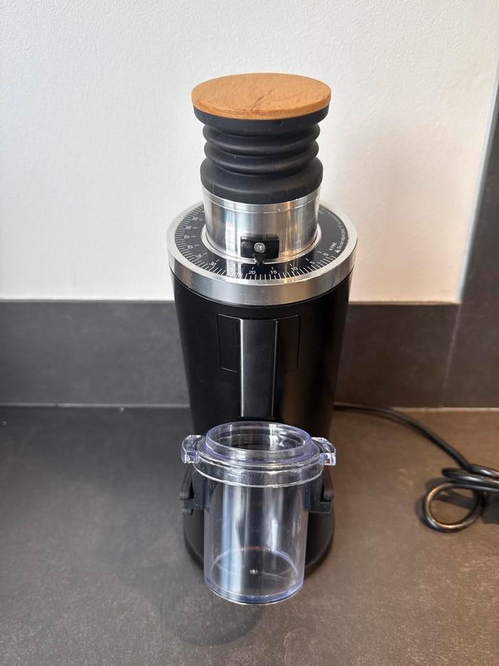Coffee grinder / koffiemolen DF54, Witgoed en Apparatuur, Koffiezetapparaten, Gebruikt, Koffiebonen, Overige modellen, 1 kopje