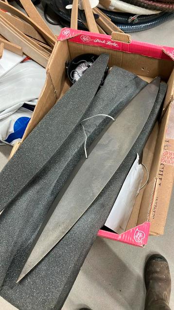 Tai Lang bronzen pendel-hanglamp beschikbaar voor biedingen