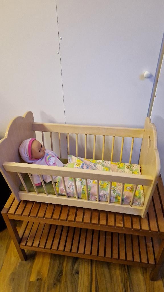 Houten poppenwieg excl pop, Ophalen, Gebruikt, Babypop