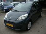 Peugeot 107 1.0 12V 5DR 2012 Grijs Airco, Auto's, Voorwielaandrijving, Euro 5, Stof, 4 stoelen