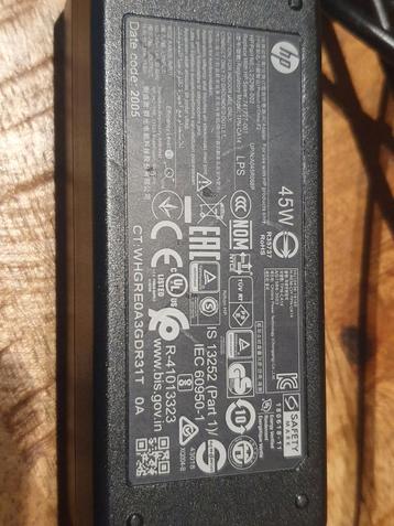 HP laptop adapter 19.5v dc 2.31A en 45W  beschikbaar voor biedingen