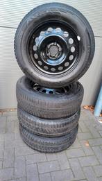 Winterbanden peugeot 3008 215 65 17 5x108 velgen, Ophalen, Banden en Velgen, 17 inch, Winterbanden