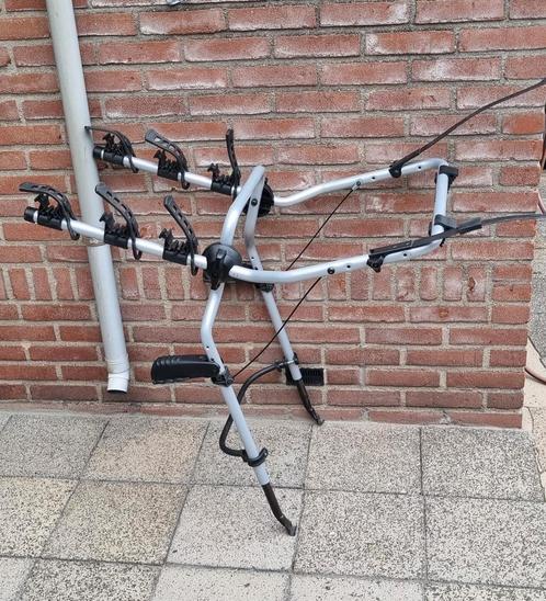 Thule clipon fietsendrager voor op de achterklep 9104, Auto diversen, Fietsendragers, Zo goed als nieuw, Achterklepdrager, 3 fietsen of meer