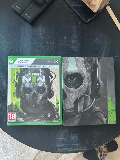 Call of Duty: Modern Warfare II Cross Gen xbox met steelbook, Spelcomputers en Games, Games | Xbox Series X en S, Zo goed als nieuw