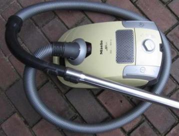 Stofzuiger Miele S4120 beschikbaar voor biedingen
