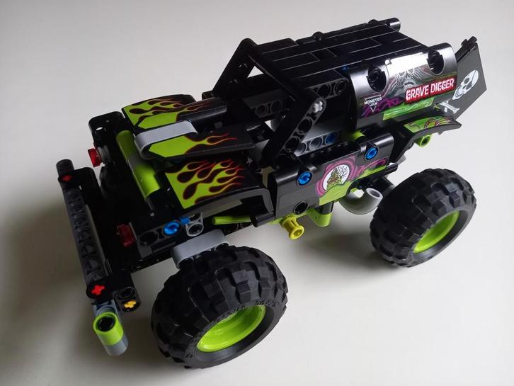 Lego Technic 42118 Monster Jam Grave Digger, Kinderen en Baby's, Speelgoed | Duplo en Lego, Zo goed als nieuw, Lego, Complete set