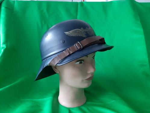 Luftschutz staalhelm (Duitsland WW2), Verzamelen, Militaria | Tweede Wereldoorlog, Landmacht, Helm of Baret, Duitsland, Verzenden
