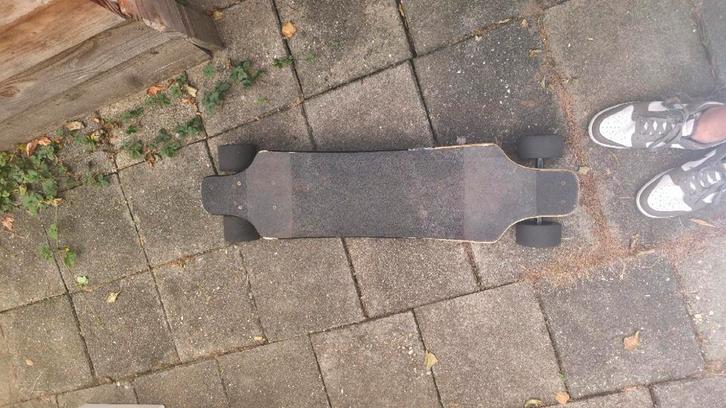 Kapot Elektrisch skateboard, Sport en Fitness, Skateboarden, Gebruikt, Skateboard, Ophalen of Verzenden
