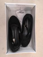 Nette zwarte hakjes - Maat 32, Ophalen, Nieuw