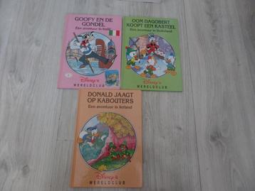 Boekjes disney's wereldclub beschikbaar voor biedingen