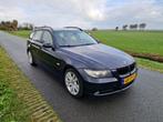 BMW 3-Serie 2.0 D 320 Touring Executive NweAPK TrekhaakClima, Euro 5, Achterwielaandrijving, 1995 cc, Beige