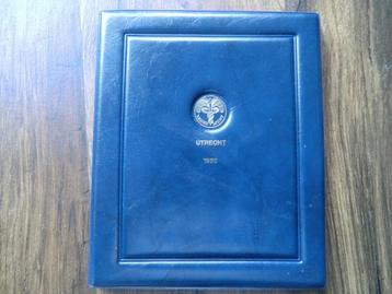 Meerdere proof jaarsets 1989 / 1991 in skai blauwe boekvorm	 beschikbaar voor biedingen