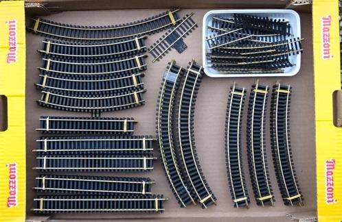 Fleischmann rails ca.125 stuks - NIEUWSTAAT, Hobby en Vrije tijd, Modeltreinen | H0, Zo goed als nieuw, Rails, Gelijkstroom, Fleischmann