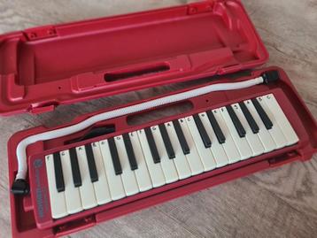 Höhner Melodica in koffertje beschikbaar voor biedingen