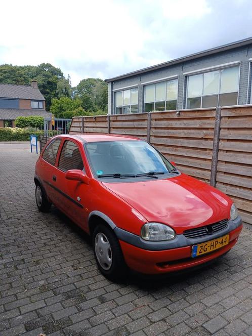 Opel Corsa 1.2 I 16V 3D 1999 Rood, Auto's, Opel, Corsa, Benzine, Hatchback, Handgeschakeld, Origineel Nederlands, Rood, Voorwielaandrijving