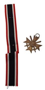duitse ww2 kvk medaille in nette gebruikte staat, Verzamelen, Militaria | Tweede Wereldoorlog, Ophalen of Verzenden, Landmacht