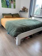 Bed 160x220, Ophalen, Eenpersoons, Zo goed als nieuw, Hout
