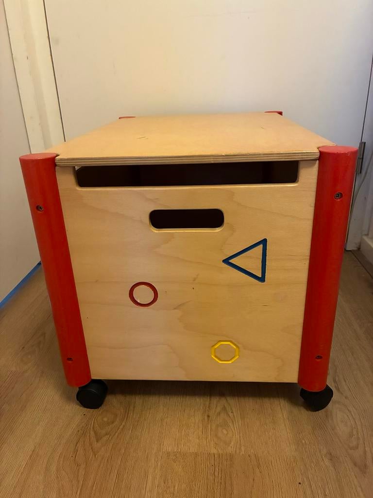 Speelgoedkist op wielen - Gebruikt, Ophalen, Gebruikt, Jongen of Meisje