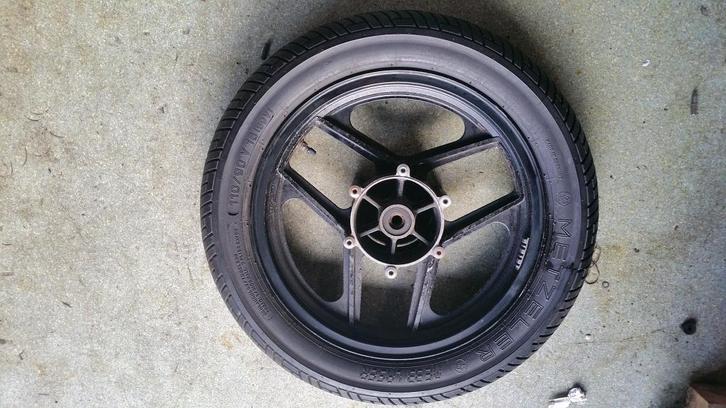 Kawasaki GPZ600 bouwjaar 12-1989 in onderdelen te koop Adv 1, Motoren, Onderdelen | Kawasaki, Gebruikt, Ophalen of Verzenden