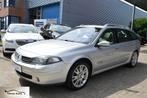 Renault Laguna Grand Tour 3.0 V6 Aut Initiale|Pano|Leder|Nap, Laguna, 650 kg, 6 cilinders, Traction-control