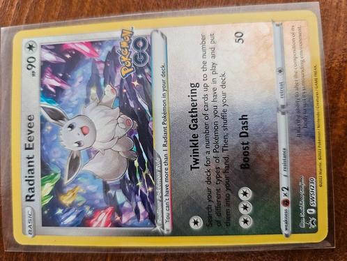 Radiant eevee swsh 230 promo pokemon go, Hobby en Vrije tijd, Verzamelkaartspellen | Pokémon, Zo goed als nieuw, Meerdere kaarten