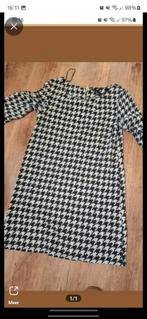 Nieuwe jurk met stretch zelfde als Maxima teab vandaag, Kleding | Dames, Ophalen of Verzenden, Nieuw, Onder de knie