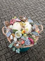 Bloemstuk met eieren, bloemen en vogelnestjes, Ophalen of Verzenden, Zo goed als nieuw