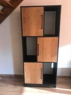 Kast in NIEUWSTAAT, Ophalen