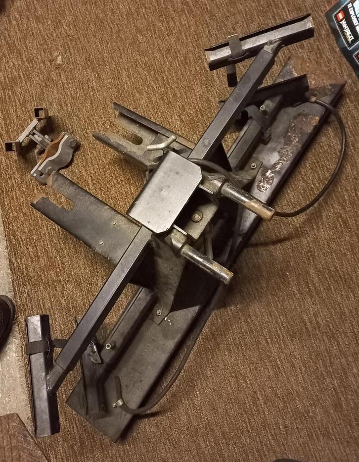 Fietsendrager geheel zwaarmetaal complete set, Auto diversen, Fietsendragers, Gebruikt, Trekhaakdrager, 2 fietsen, Ophalen