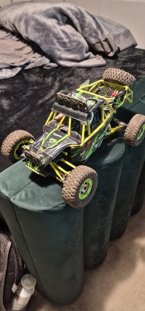 Wltoys 12428 RC Auto lees beschijving, Hobby en Vrije tijd, Modelbouw | Radiografisch | Auto's, Gebruikt, Ophalen