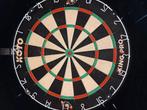 Dartbord op standaard met verlichting en darts begin gelijk!, Ophalen, Zo goed als nieuw, Dartbord met pijlen