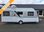 Knaus Sport 460 EU NIEUW IN ONZE SHOWROOM, Caravans en Kamperen, Caravans, Standaardzit, 4 tot 5 meter, Knaus, 2 aparte bedden