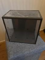 Nieuw IKEA Barkhyttan Vitrinekastje, Huis en Inrichting, Kasten | Vitrinekasten, Ophalen, Nieuw, Glas