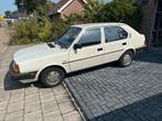Volvo 340 1.4 S6 1988 Wit, Auto's, Volvo, Achterwielaandrijving, 4 cilinders, Origineel Nederlands, Handgeschakeld