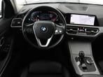 BMW 3-serie 318i Business Edition | Trekhaak | Sportstoelen, Auto's, BMW, Automaat, 1998 cc, Gebruikt, Lichtsensor