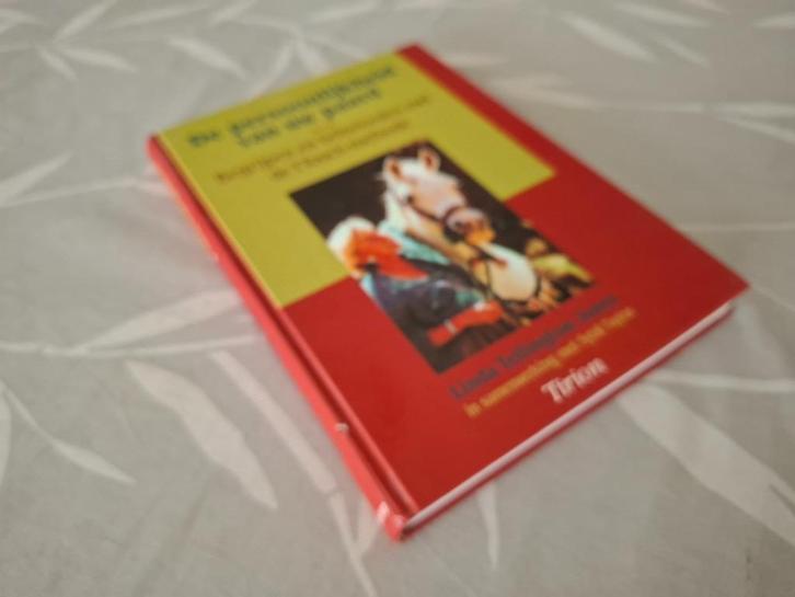 DE PERSOONLIJKHEID VAN UW PAARD - Linda Tellington-Jones, Boeken, Dieren en Huisdieren, Zo goed als nieuw, Paarden of Pony's, Ophalen of Verzenden