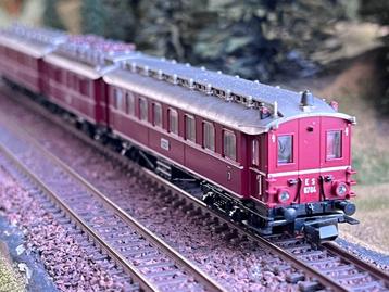 Minitrix ET 8704 - Mooie trein, mist stroomafnemers op dak beschikbaar voor biedingen