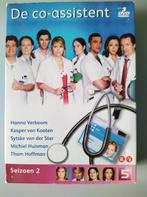 de co-assistent seizoen 2, Ophalen, Alle leeftijden, Boxset, Drama