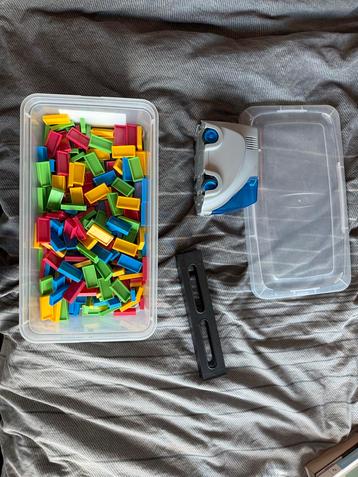 Elektrische Domino Bouwer beschikbaar voor biedingen