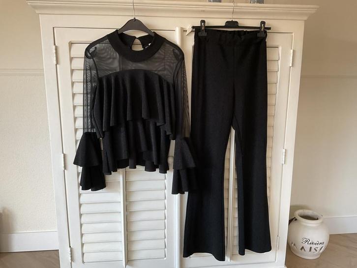 BELLA BEST pak M/L, Kleding | Dames, Dames-kledingpakketten, Zo goed als nieuw, Ophalen of Verzenden