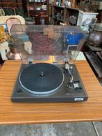 Akai AP-100C platenspeler.  Halfautomatisch., Ophalen of Verzenden, Zo goed als nieuw, Akai