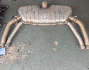 Audi RS3 8Y eindemper 5000km met kleppen modules beschikbaar voor biedingen