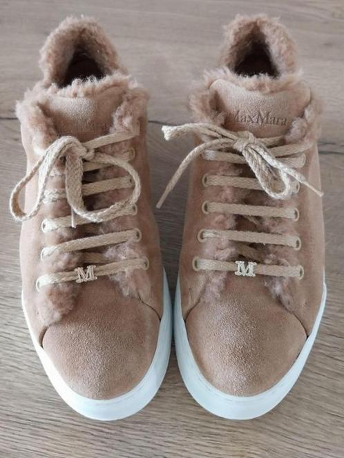 Max Mara Suede teddyvoering Bruine Sneakers maat 38 1/2 ZGAN, Kleding | Dames, Schoenen, Zo goed als nieuw, Sneakers of Gympen