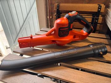 BLACK & DECKER Bladblazer 18V Snoerloos GWC1820PCB zond accu beschikbaar voor biedingen