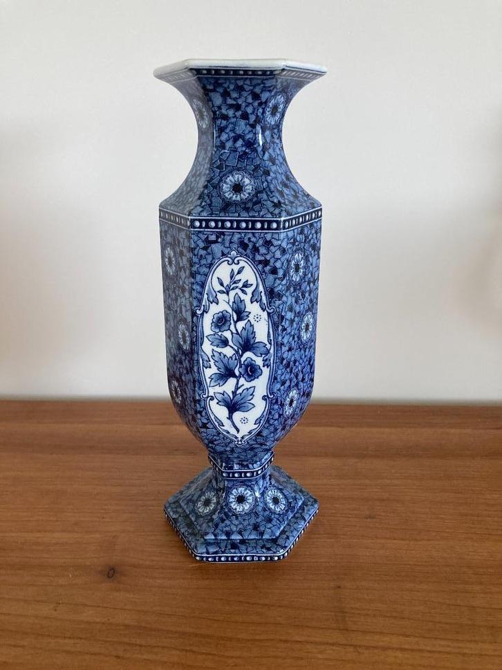 Delfts-blauw stijl vaas, Huis en Inrichting, Woonaccessoires | Vazen, Gebruikt, Blauw, Minder dan 50 cm, Aardewerk of Porselein
